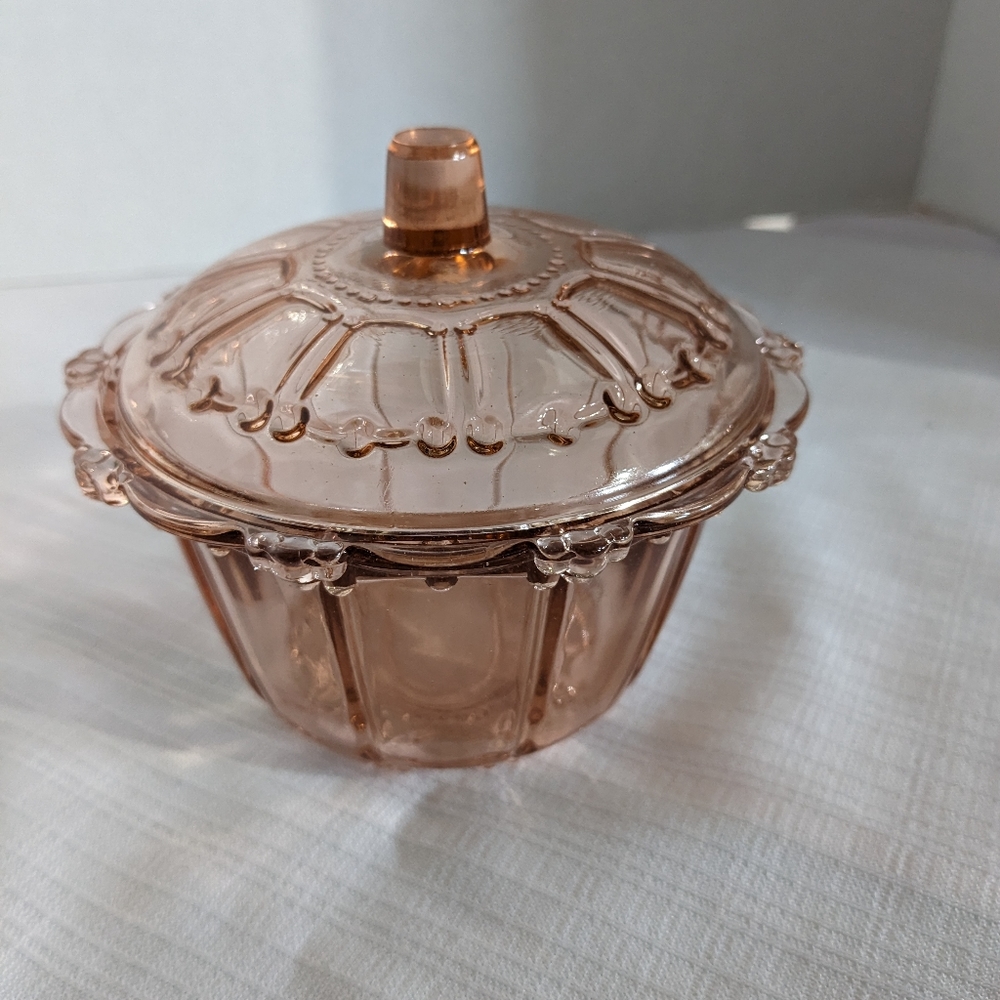 VTG pink depression glass covered candy dish sugar bowl apothecary KIG Indonesia
